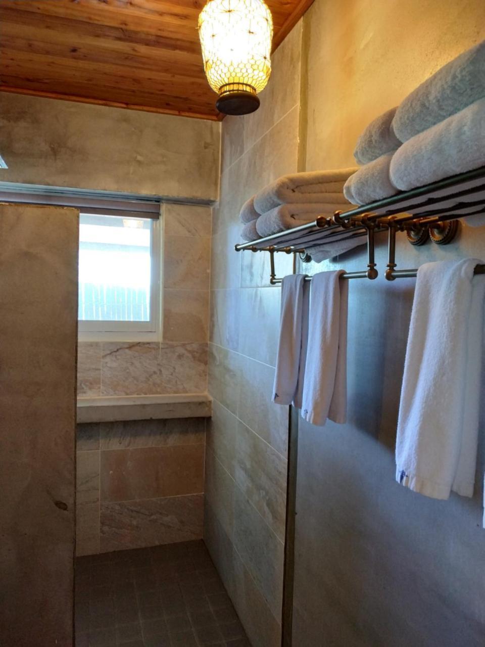 Cenacle B & B Chenggong Eksteriør billede
